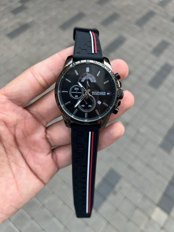 TOMMY HILFIGER PRIMIUM WATCH