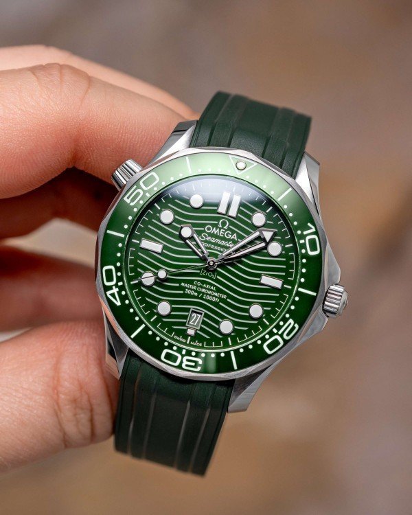 Omega Seamaster Diver 300 Automatic
